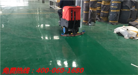 清洗客戶現場環(huán)氧地坪 清洗客戶現場環(huán)氧地坪