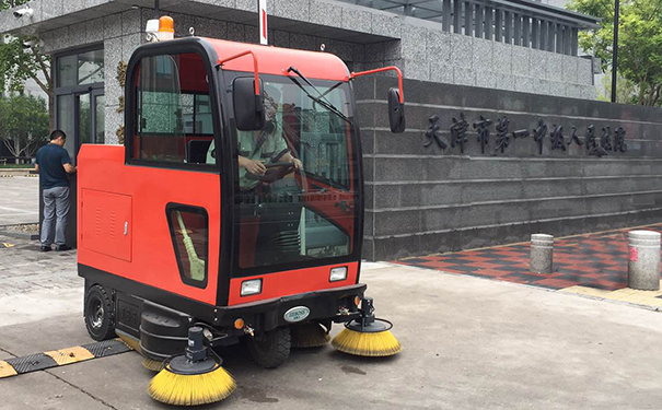 掃地車(chē)廠家