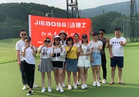 揮越巔峰、縱情果嶺，潔博士冠軍小組鐘山高爾夫體驗(yàn)之旅