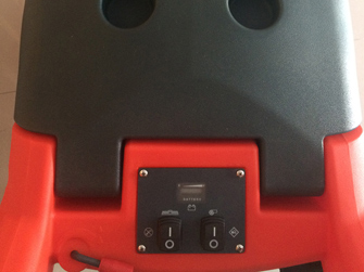 潔博士手推洗地機(jī)580 潔博士手推洗地機(jī)580